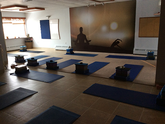 YOGAMARCHEAFGHANE002